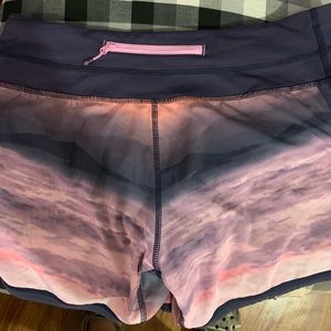 Lululemon speed shorts 4”
